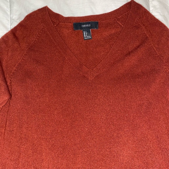 Reddish sweater ❤️ - Picture 2 of 5